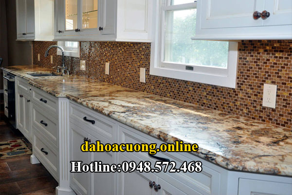 đá hoa cương vàng alaska 4