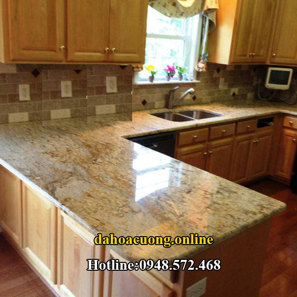 đá hoa cương vàng alaska 8