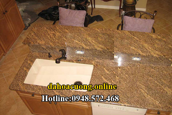 đá hoa cương vàng Anh Quốc 2