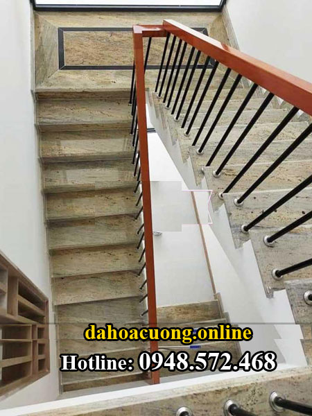 đá hoa cương vàng sa mạc vân ngang 2