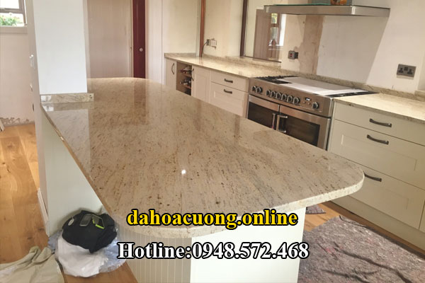 đá hoa cương vàng sa mạc vân xéo 11