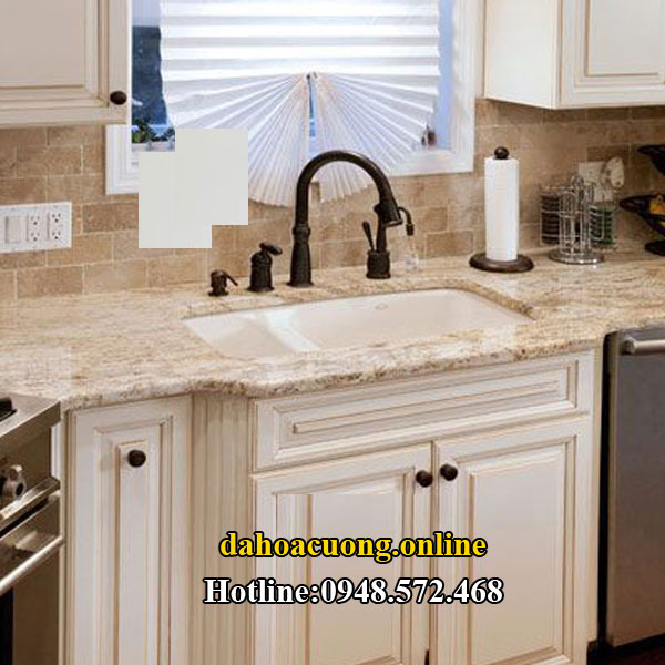 đá hoa cương vàng sa mạc vân xéo 8