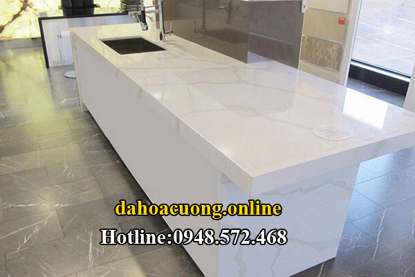 đá nhân tạo trắng moka vân 8